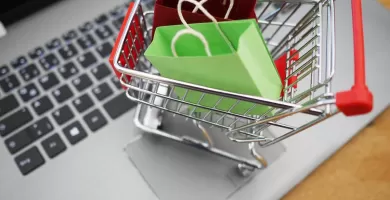 Vender online sem ser e-commerce é possível? Conheça 4 formas